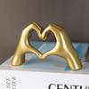 1PC love gesture resin ornament romantic confession ornament couple desktop home ornament Valentine's Day birthday gift