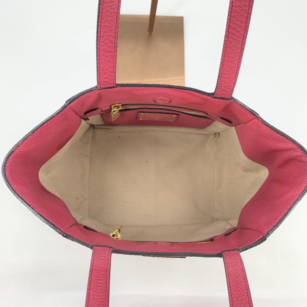 Prada Vitello Dino Skóra Licowa Torba Do Ręki Tote Na Ramię BR5092 Różowa Płytka z Logo Trójkątnym Biała Metka