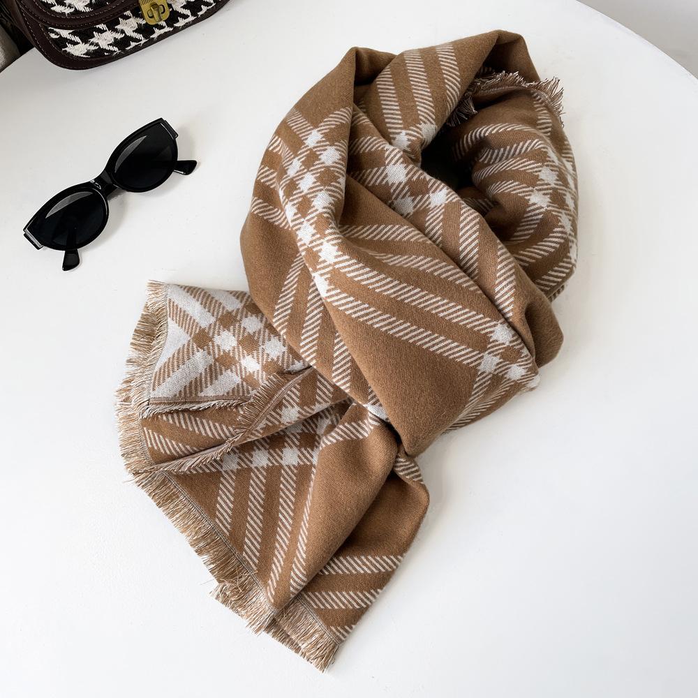 Versatile Premium Plaid Scarf Classic British Plaid Women's Autumn and Winter Imitation Cashmere Thickened Warm Scarf Large Shawl