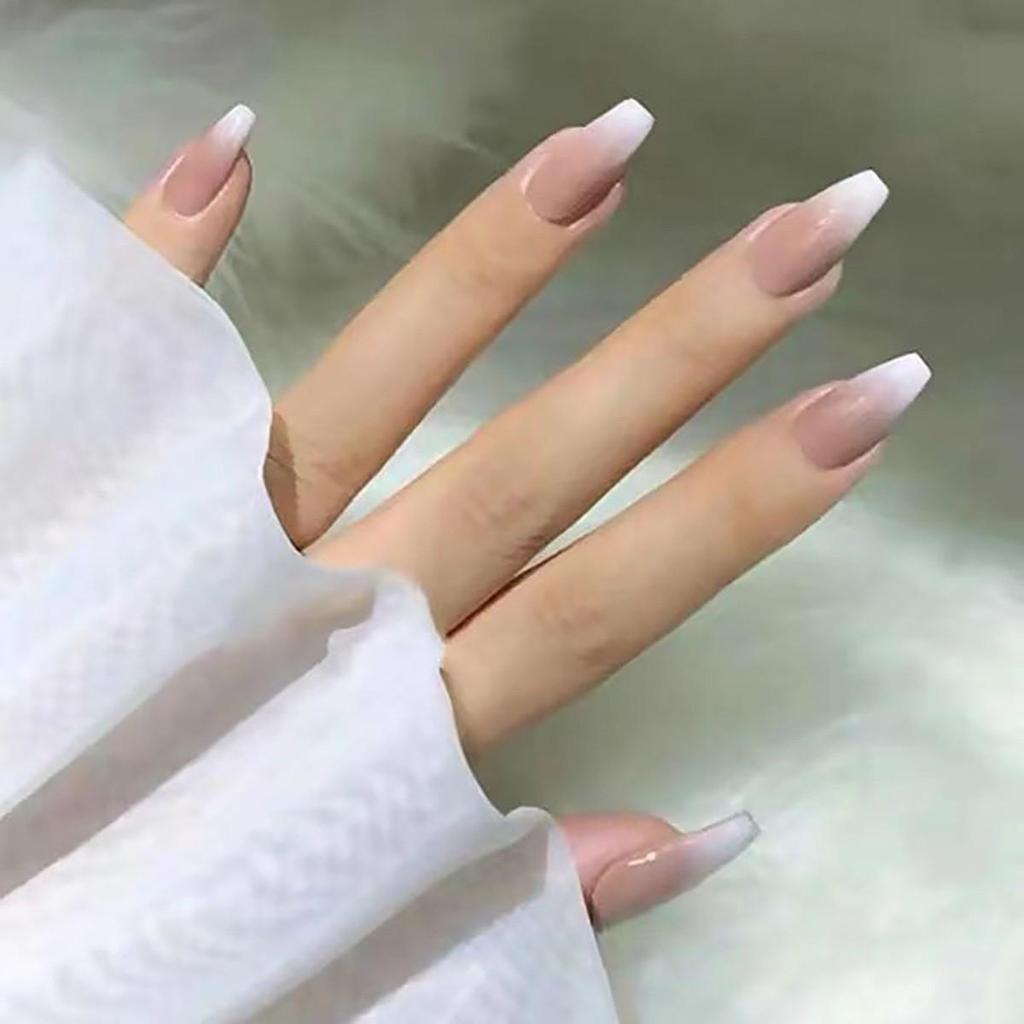 Abnehmbare Nagelkunst-Sticker im europäischen und amerikanischen Stil - Einfache, tragbare künstliche Nägel