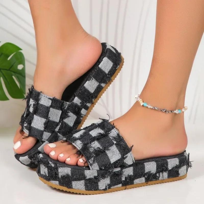 2024 Luxury Brand Summer Sandals Slippers Women's Fashion Designer Flat Sandals Soft Sole Shoes Women's Breathable Beach Sandals