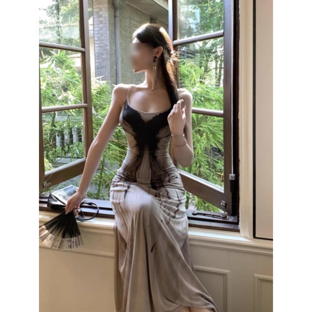 Ink printing suspender dress, beautiful and unique temperament skirt for women in summer
