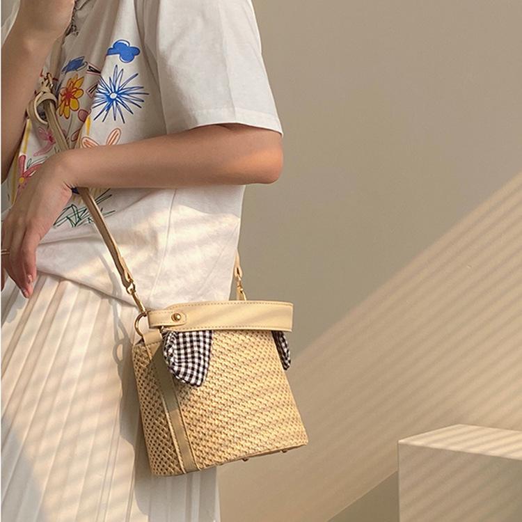 2025 Bow Plaid Straw Bucket Bag: Versatile Crossbody & Shoulder Handbag for Women