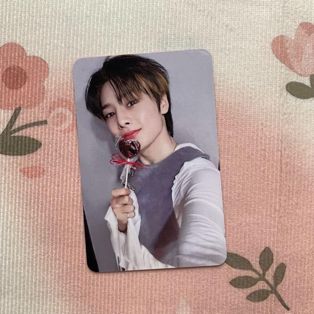 

[USED] Stray Kids Streaming Raku-STAR Winning Trading Cards Aien