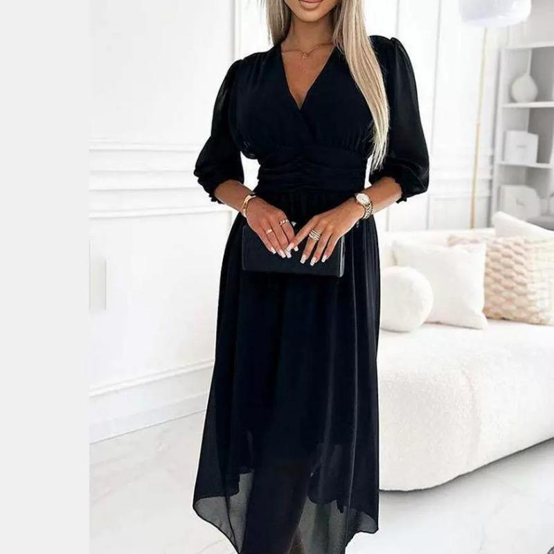 A Women's Dress with A Cinched Waist To Make One Look Slimmer and A Sexy Big Swing