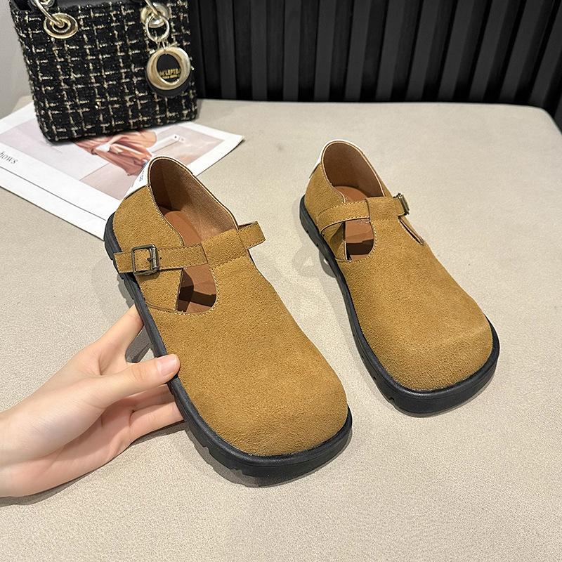 Sapatos Doudou retrô de um pedal feminino 2024 primavera e outono novos mocassins de sola macia de sola grossa couro fosco sapatos preguiçosos