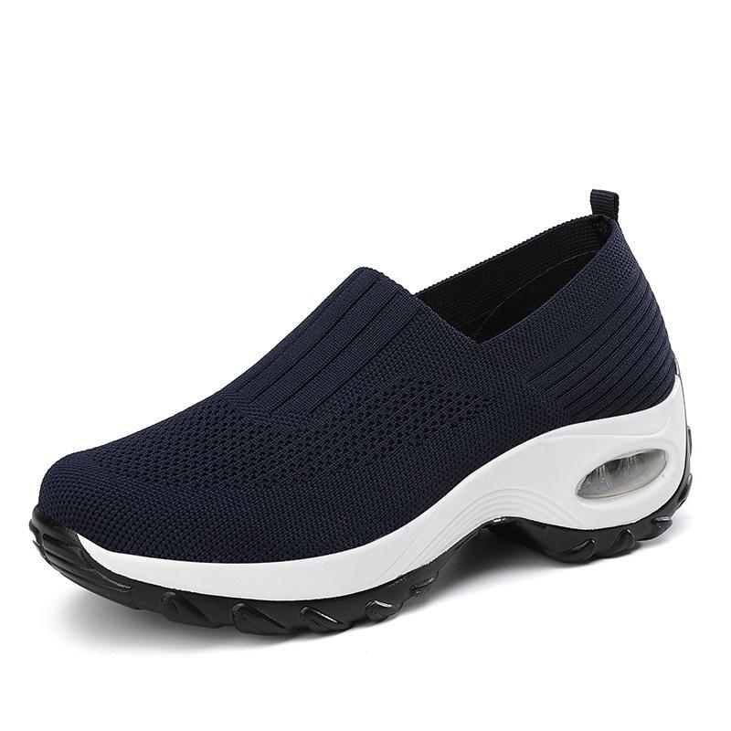 2025 new walking mother shoes breathable foot cover mesh sports shoes casual thick sole heightening rocking shoes