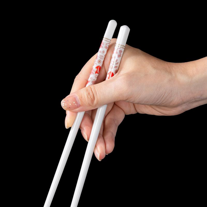 Kreative Rosen-Keramik-Essstäbchen für den Heimgebrauch, Hochwertige antibakterielle und schimmelresistente Keramik-Essstäbchen, Chinesisches Geschirr