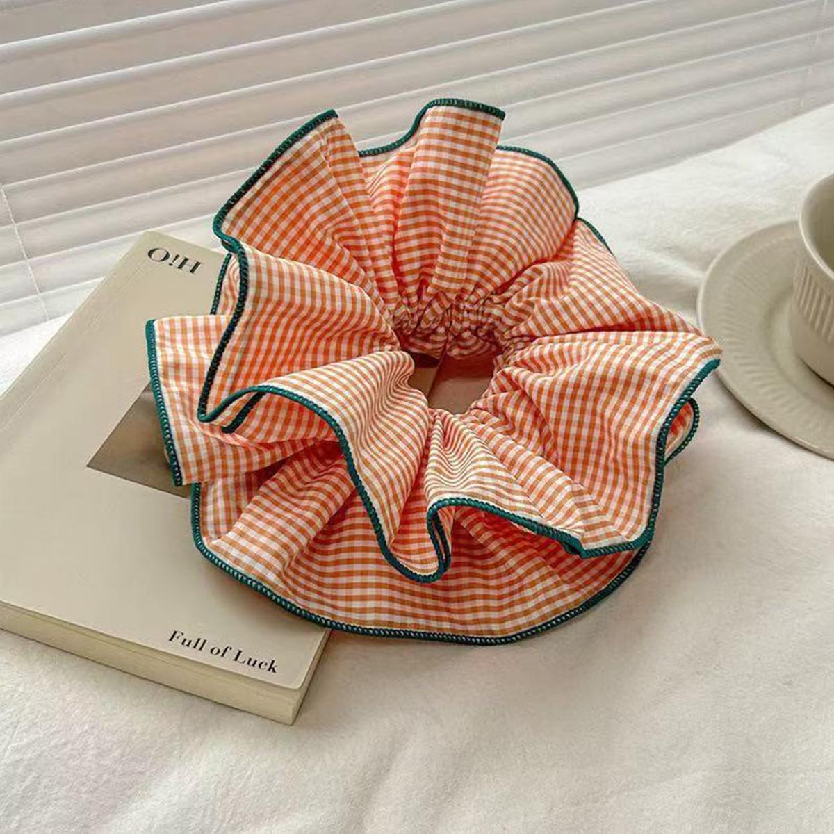 

1pc ballet-style large contrast checkered ruffled four-layer hair tie, retro and nostalgic romantic skirt hem bun hair band