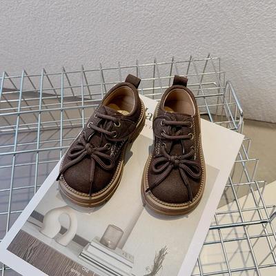Chaussures en cuir pour enfants 2024 pour filles Automne Nouvelle mode Style britannique Semelle souple Antidérapantes Polyvalentes Chics Chaussures tendance