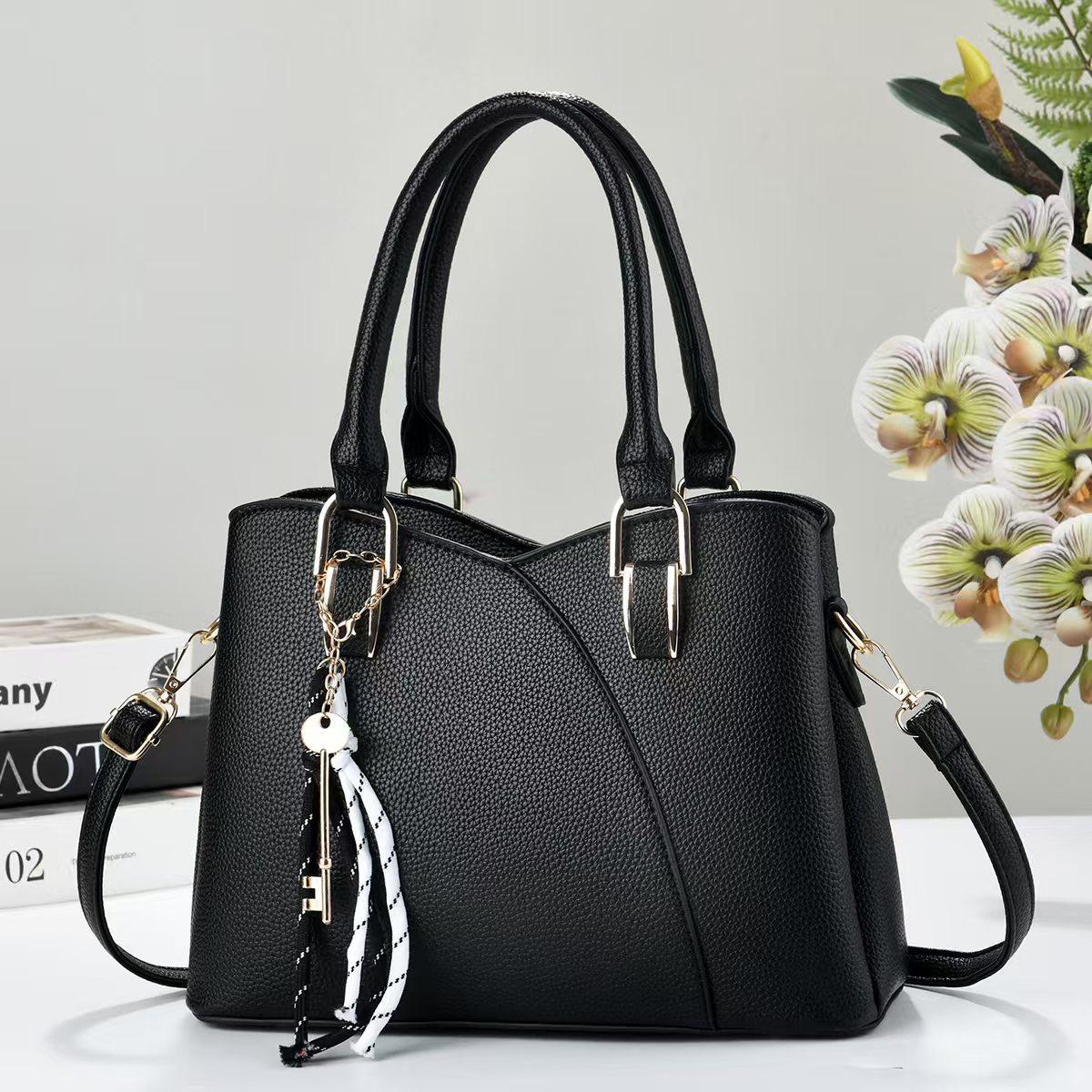 

Женские сумки через плечо Кошельки и Сумки Tote Сумка на плечо Сумки через плечо Кошельки и Сумки из ПУ Кожи Tote Сумка с верхней ручкой Сумка-портфель Сумки на плечо для женщин One Size чёрный