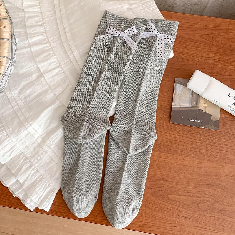 

Hehe Socks Children s Spring and Summer Basic Solid Color Cotton Socks for Ladies with Butterfly Knots and No Bone Mid-Calf Socks 1 pair сірий колір