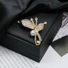 Elegant Versatile Light Luxury Corsage Brooch with Niche Design - Anti-Exposure Pin