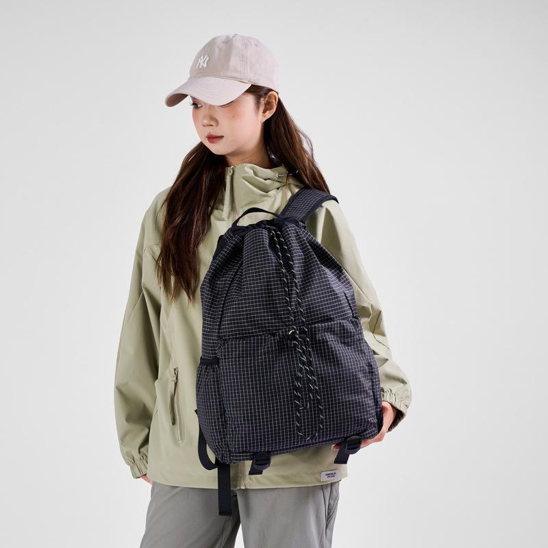 Large Capacity Nylon Cloth Drawstring Bucket Bag Couple Versatile Travel Backpack Student Large Capacity Backpack