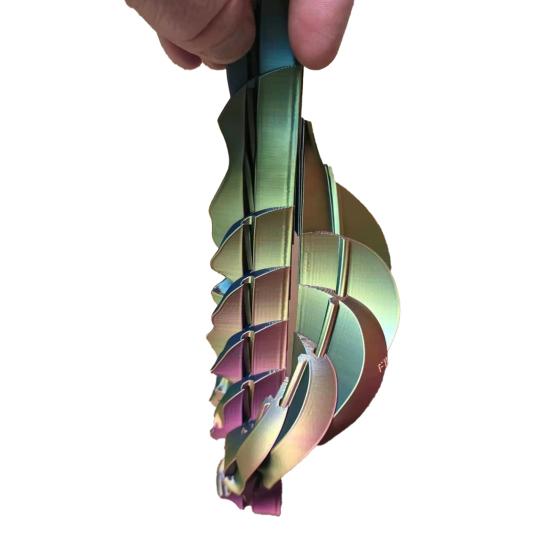 3D Printed Twisting Skull Toy Stress Relief Spiral Skull Toy Gothic Articulated Rotating Skull Fidget Spinner Desk Toy Party Favors