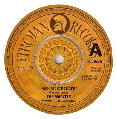 7-Zoll-Schallplatte MARVELS Passing Strangers TR7937PROMO Trojan Records 1974 UK Reggae Ska Dub Gebraucht