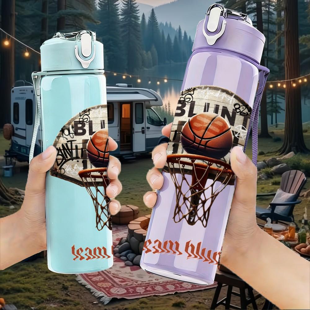 1PC Basketball Hoop Retro Sports Badge Design 750ml Color Plastic Sports Water Bottle Leakproof Flip Straw Lid Suitable for Sports Office Home Use