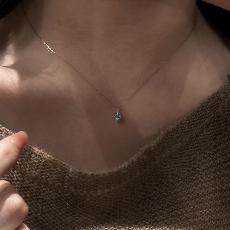 INS Style Blue Heart-Shaped Zircon Pendant Necklace for Women Simple Light Luxury New Collarbone Chain Jewelry Birthday Gift