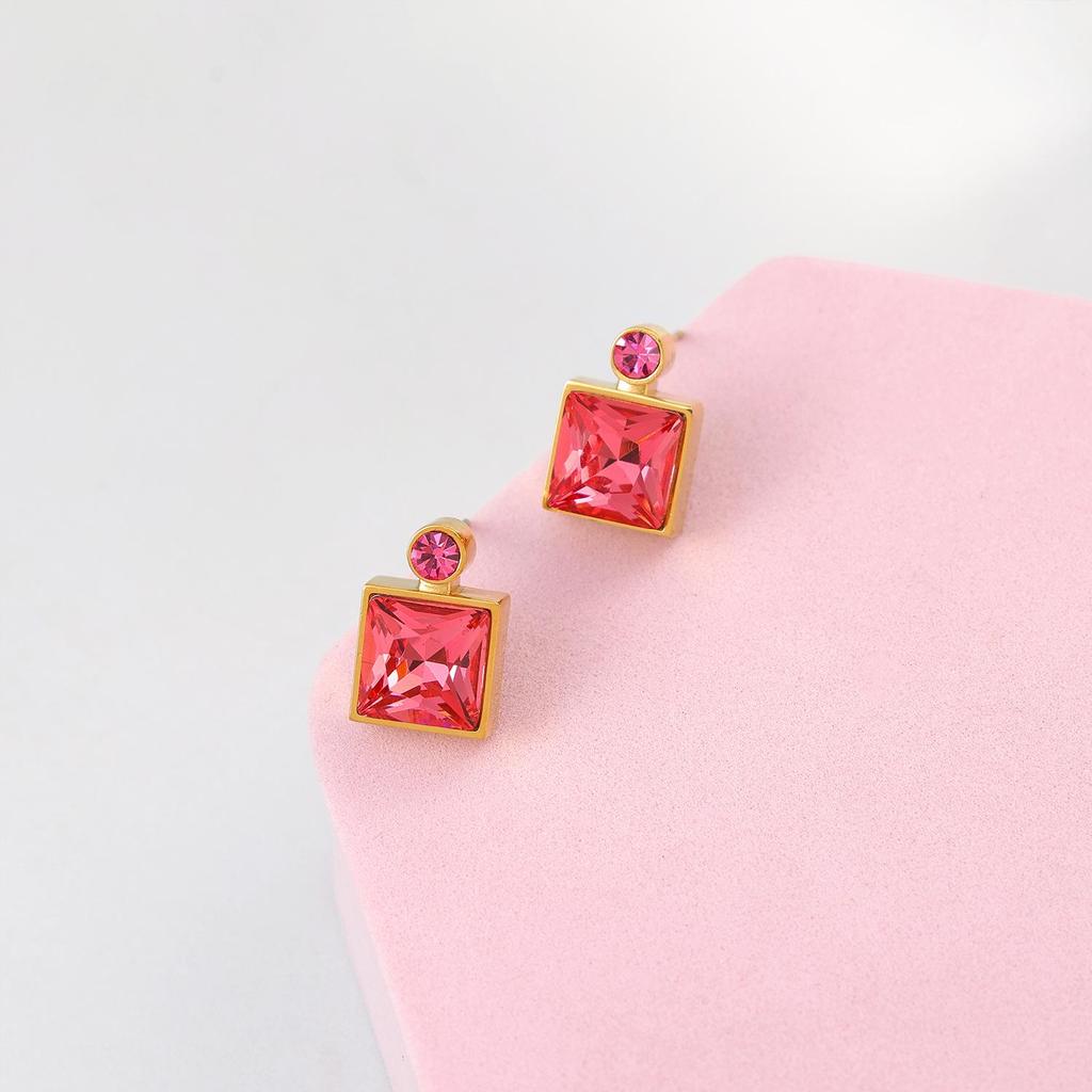 Elegant Square Perfume Bottle Necklace & Exquisite Earrings Set - Niche Design, Fashion-Forward, Unique Personality Jewelry