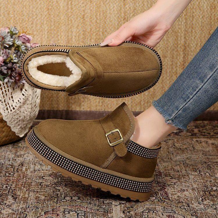 Snow Boots Women's Winter New Large Size Thick-soled Piled Thickened Warm Large Cotton Shoes Short Boots Women