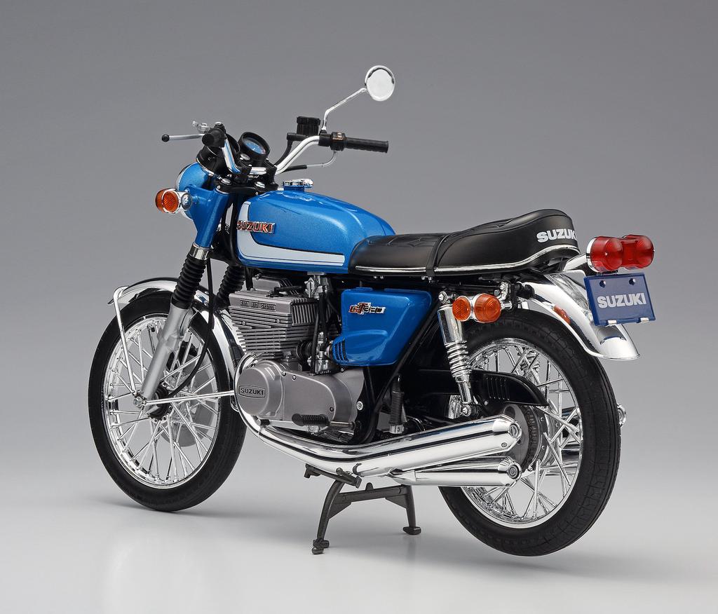Hasegawa Suzuki GT380 B Kit di Montaggio in Plastica BK5 1/12