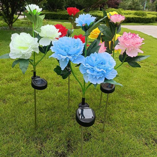 Outdoor Garden Lamp 3 Heads Design Realistic Looking Waterproof Automatic Charging Solar Powered Peony Flower Lamp Landscape Lighting