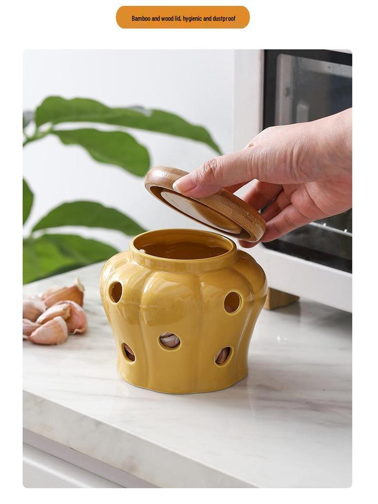 Creative Ceramic Storage Jar with Ventilation for Garlic, Ginger, and Chili Peppers