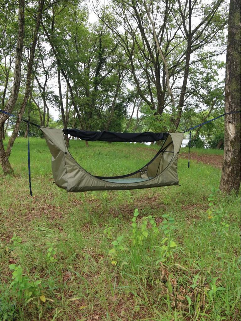 Outdoor Hammock Tent Tarp with Inflatable Pad – 3-in-1 Camping Tent for Flat Lying