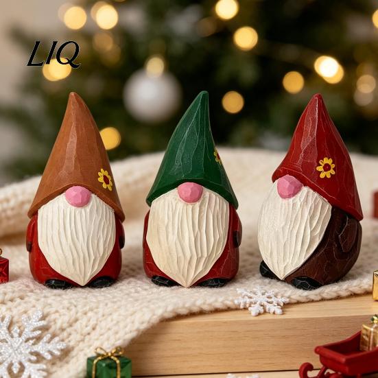Rustic Farmhouse Gnome Ornament Wood Carved Figurine, Faceless Dwarf Statue, Seasonal Statue Handmade Mini Sculpture for Christmas Party Decoration