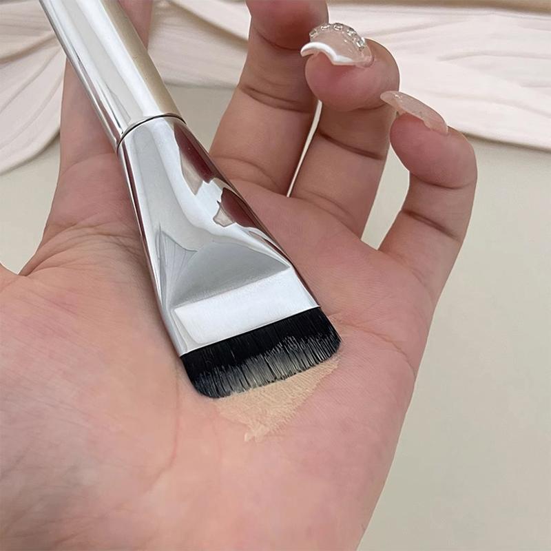 Ultra Thin Foundation Brush Lightweight Face Contour Brush Flat Contour Brush Blending Foundation Cream Makeup Brushes Beauty