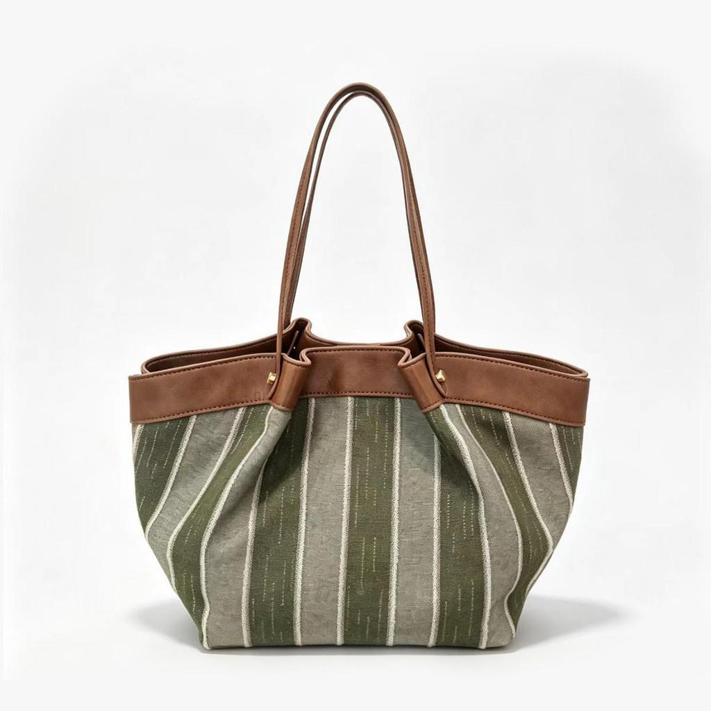 2026 Fresh Commuter Simple Bucket Tote – Large Capacity Shoulder Bag