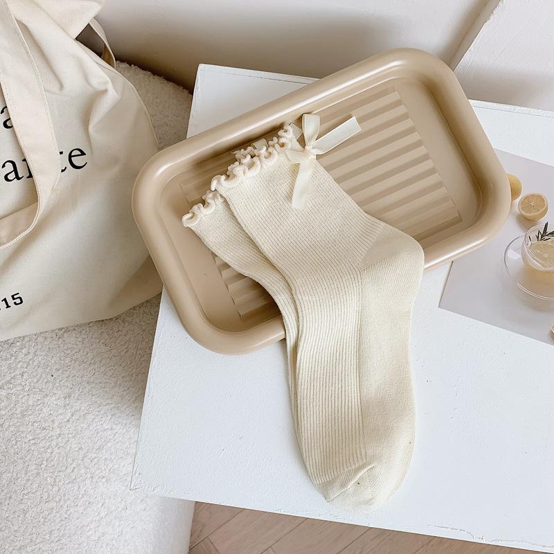 Japanese JK Sweet Bowknot Tied Middle Tube Socks Women Heel Bow Casual Black White Pile Socks Girls Sports Cotton Socks