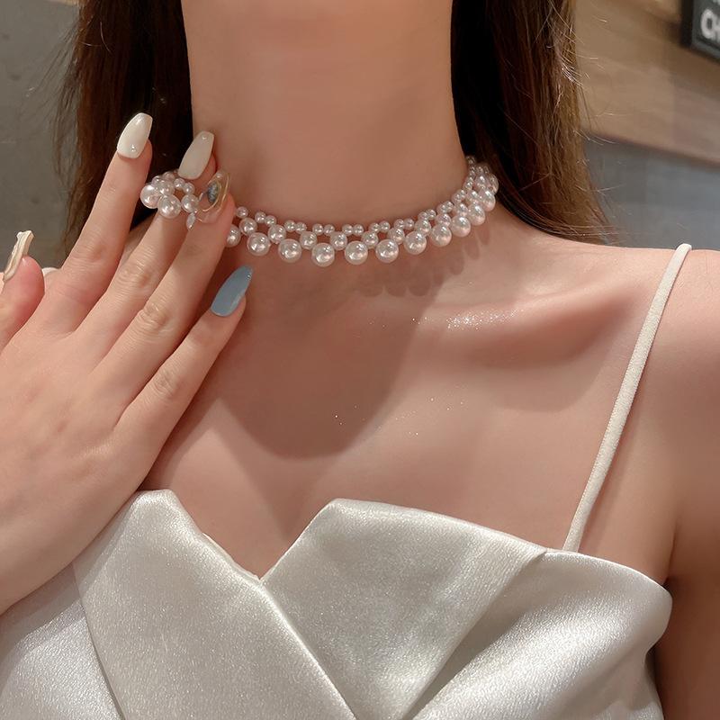Handwoven multi-layer necklace women's retro elegance celebrity pearl collarbone chain high-end temperament necklace