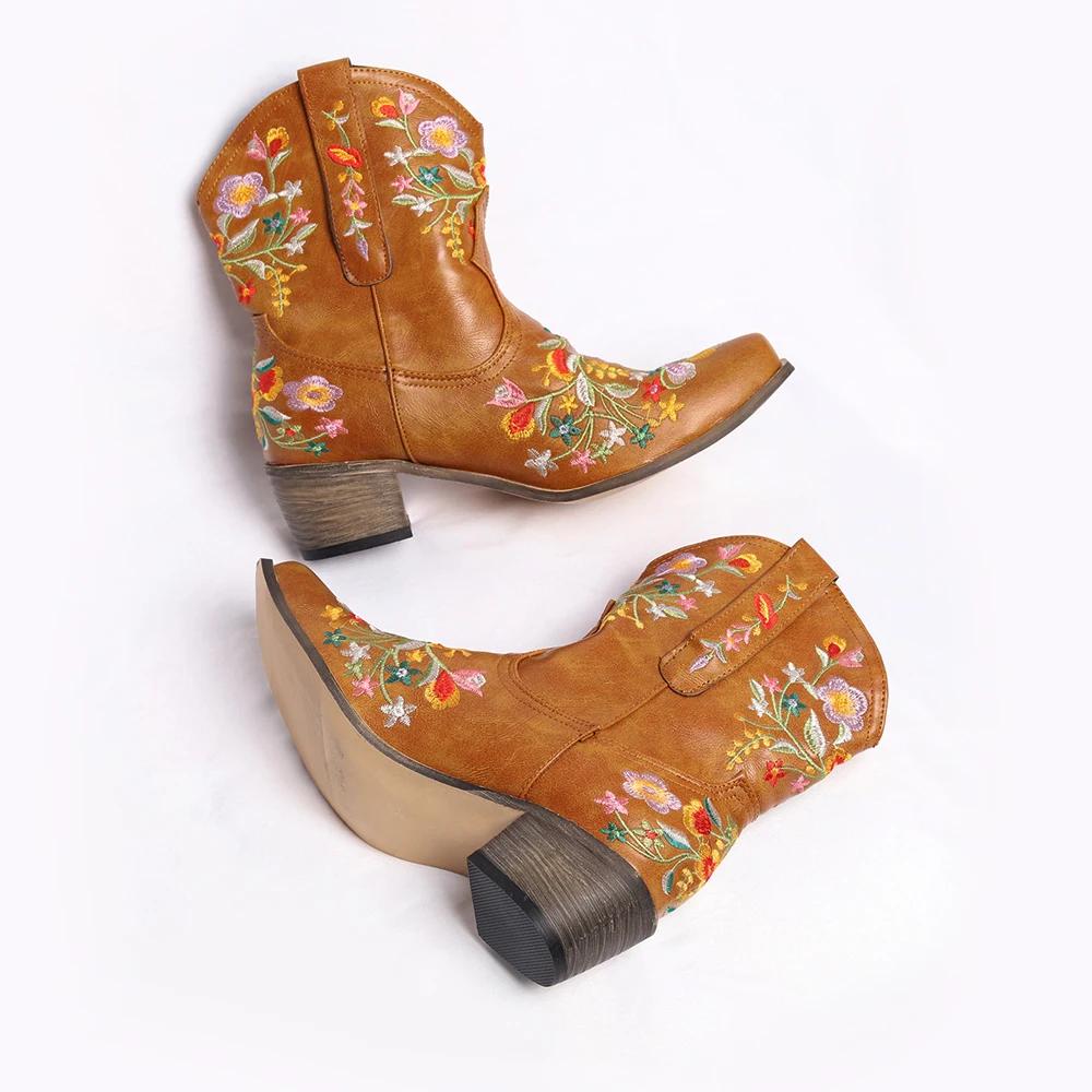 Fashion Women Cowboy Boots Luxury Embroidery Pointed Toe Winter Boots Ladies Shoes Comfortable Designer Botas Outdoor Skidproof Wearable