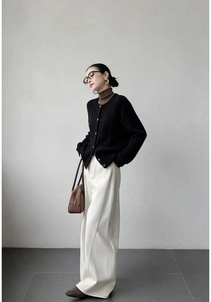 Women's Round Neck Cable Knit Wool Cardigan - Thickened Long Sleeve Sweater Coat, Autumn/Winter Old Money Style