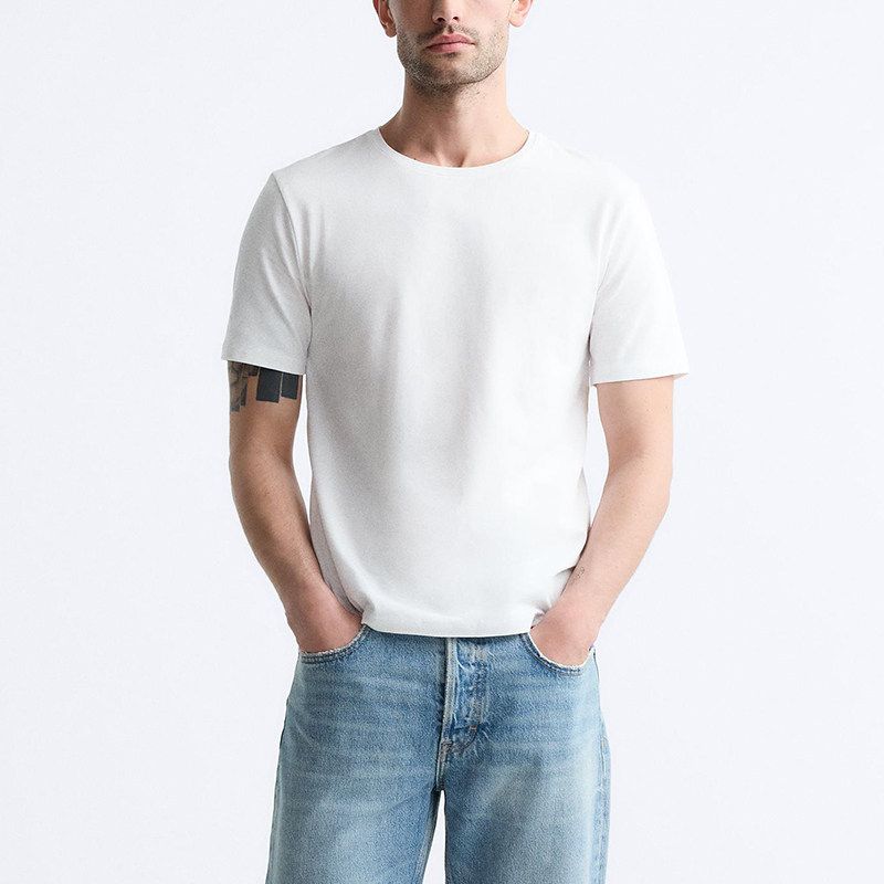 Men's Minimalist Silm Bottoming Black T-shirt Short Sleeve