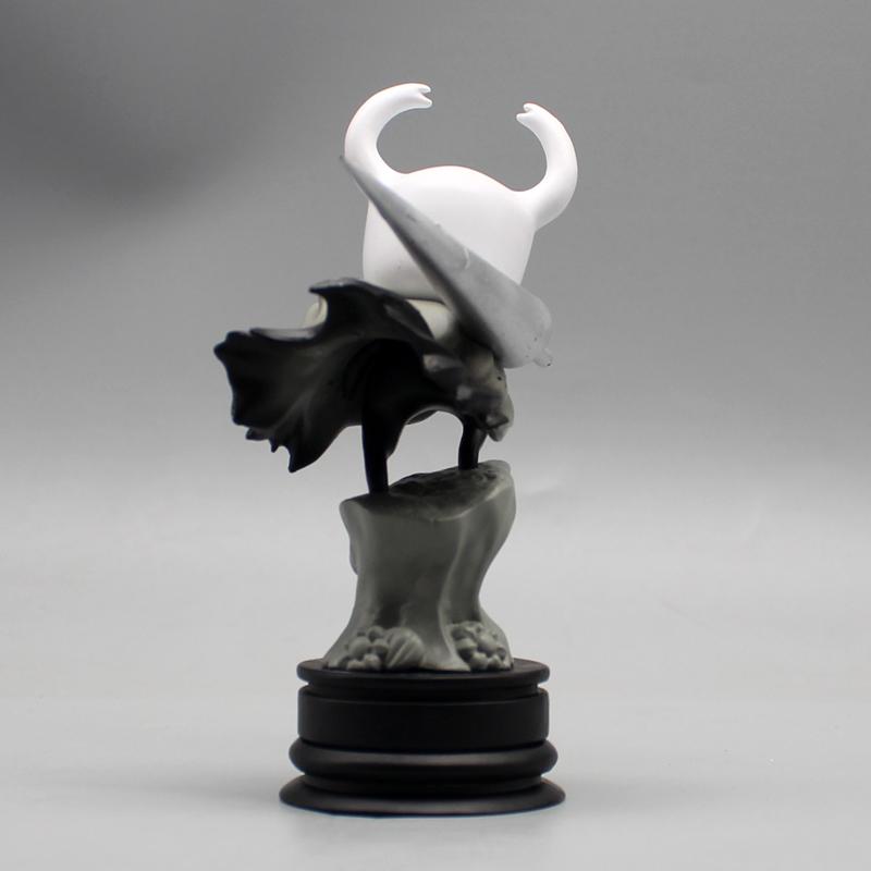 12cm The Hollow Knight Actionfigur GK Kleiner Ritter Kampf Edition Aktivitäts-Peripheriepuppen Dekoration Modell Kinderspielzeug Geschenke
