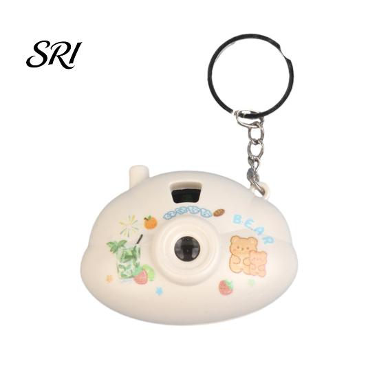 Handheld Projection Toy Mini Cartoon Camera Keychain with Slide Projector Light Kids Pendant for For Children Bags Backpacks Fun Gift & Grab