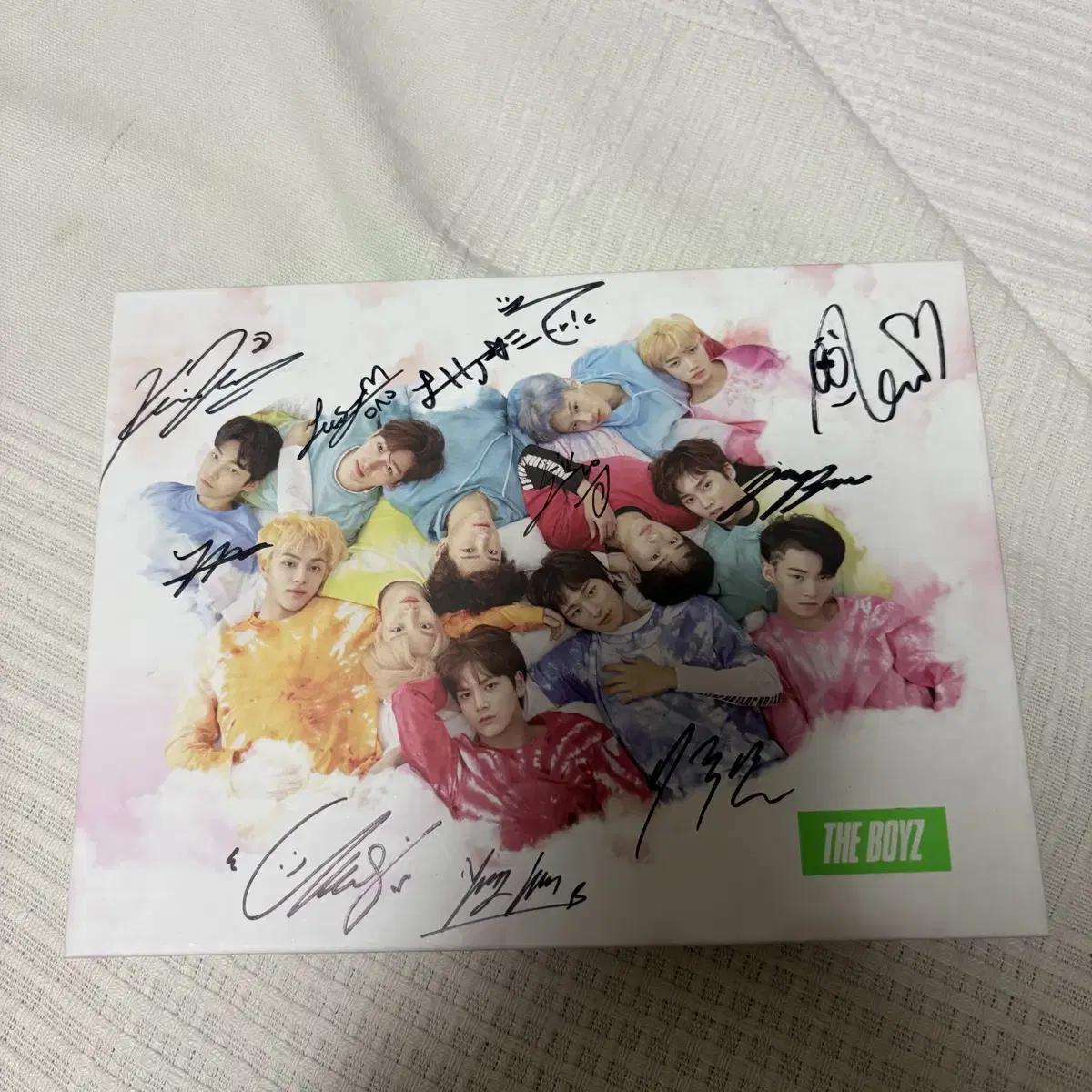 

Theboyz Giddy Up Autographed Secret Album
