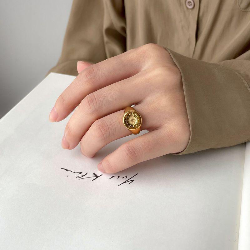 

Bath round Ring Elegant and Generous European and American Gold Coin Sun God Ring Us Size 6