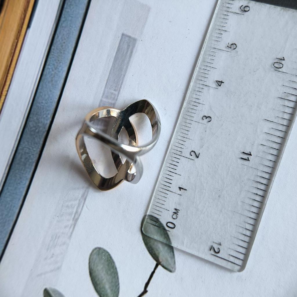 Anel de prata sem pedras, peso do produto 6,18 gr (2190530)