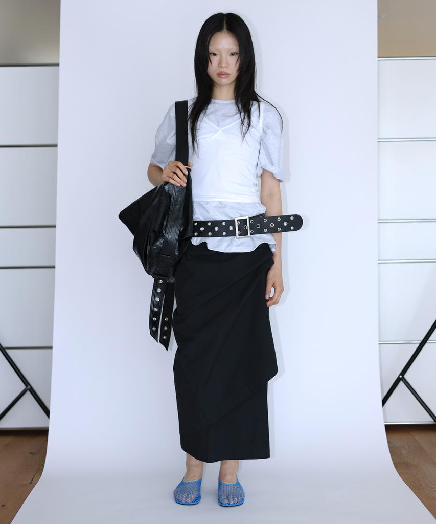 Teensy Hollow Drape Belted Hobo Bag (Black)