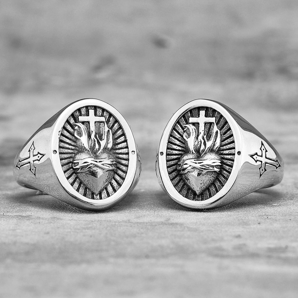 Heart of God Religious Cross Stainless Steel Mens Rings Punk Amulet for Male Boyfriend Biker Jewelry Creativity Gift