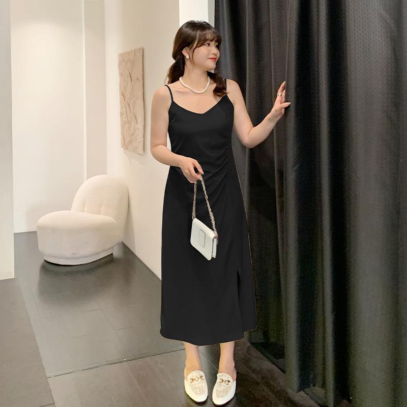 2024 Plus Size Women's Pleated Slit Midi Slip Dress
