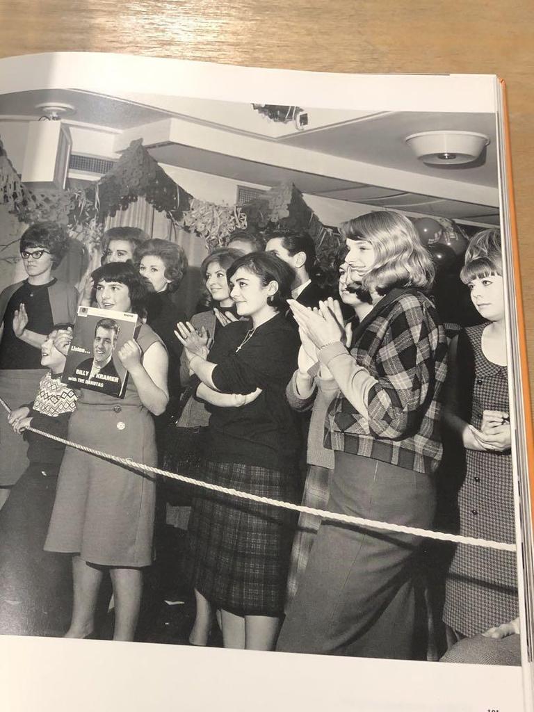 [USED] The Beatles, David Bowie, Beach Boys Photobook The End Of…