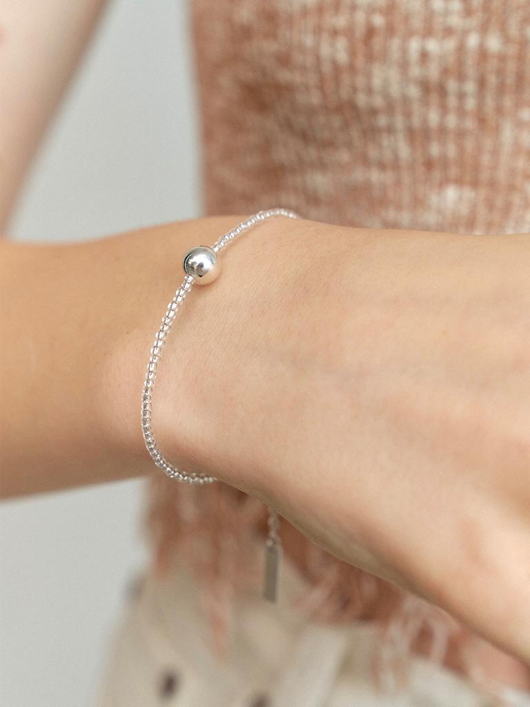 Leeenoir Silver Ball Clear Beads Bracelet
