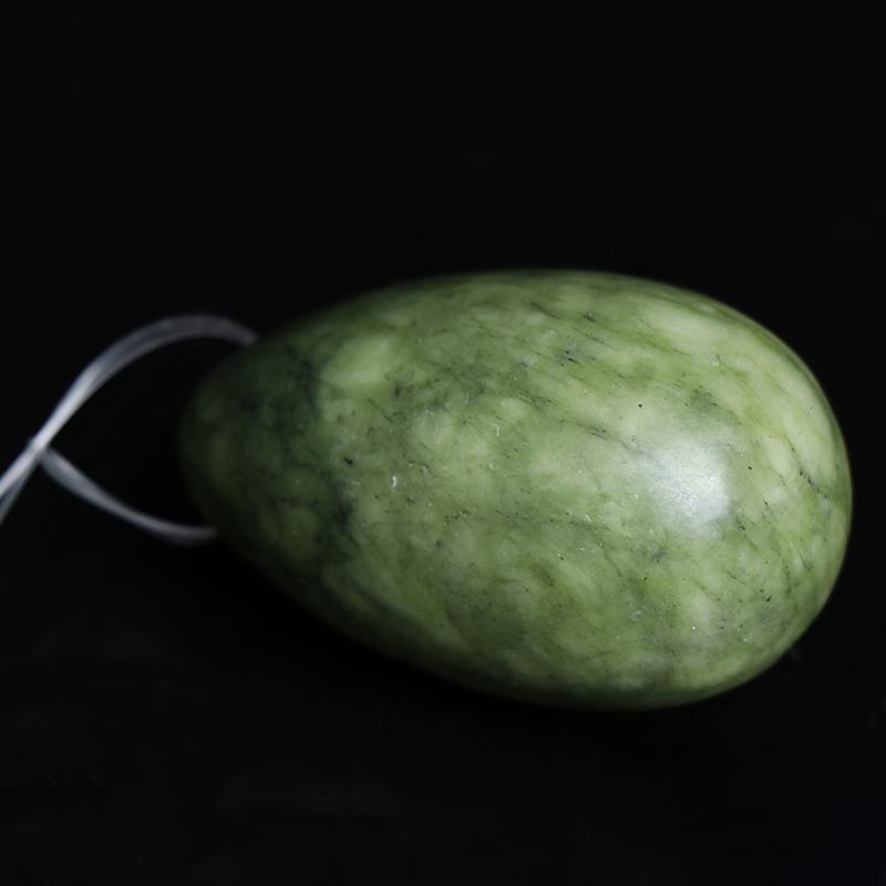 Natürliche Jade Ei Frauen Beckenboden Muskel Übung Straffung Vaginal Ball