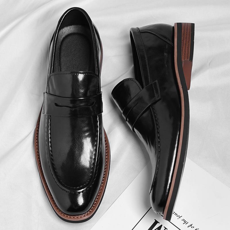 New Soft Leather Loafers Breathable Leather Casual Shoes British Style Business Bean Shoes Slip On Flats Leisure Walk Moccasins