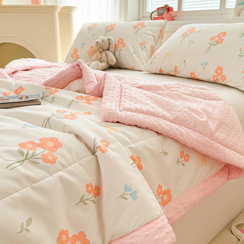 ZuoYouZhuo Class A All-Season Double-Layer Gauze Bean-Dot Quilt