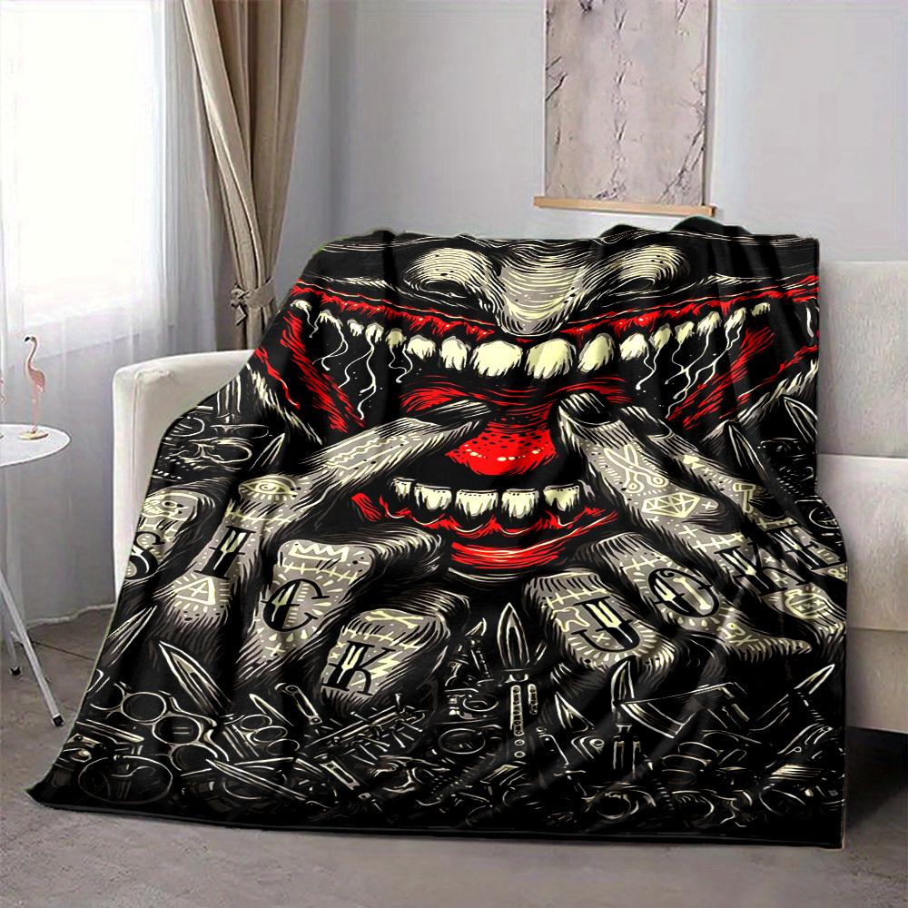 

1pc Horror Pattern Blanket, Lightweight Flannel Throw Blanket for Sofa, Bed, Travel, Camping, Living Room, Office, Couch, Chair, and Bed 80cmx120cm